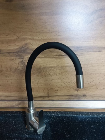 Смеситель 1 руч (N 101-1) силиконовый черный нержавейка Смеситель 1 руч (N 101-1) силиконовый черный нержавейка