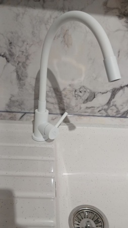 Смеситель 1 руч. ( A 54101N -15A ) в ассортименте/ шланг силиконовый Смеситель 1 руч. ( A 54101N -15A ) в ассортименте/ шланг силиконовый