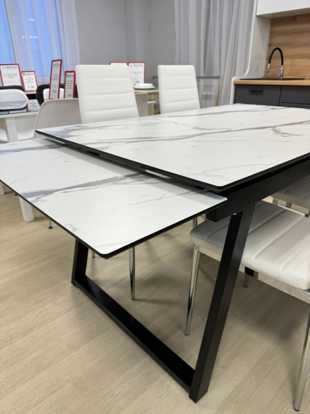 Стол "Луис" металлокаркас Z 960-2 черный (1400(2000)*900*750) МФ "Командор" Стол "Луис" металлокаркас Z 960-2 черный (1400(2000)*900*750) МФ "Командор"