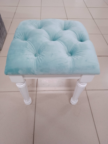 Табурет стяжка с царгой на ажурных ногах (ФИОЛЕТ) (ИП Салеева)