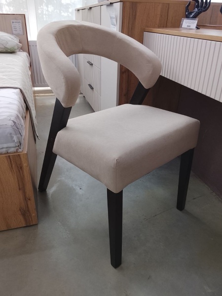 Стул "Дуглас" велюр Vitara 003 (Бежевый) /декор венге