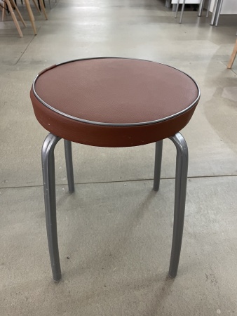 Табурет "Фабрик 2" без обода на 4-х опорах (сид.круг) МФ "Ника" г. Ижевск Табурет "Фабрик 2" без обода на 4-х опорах (сид.круг) МФ "Ника" г. Ижевск